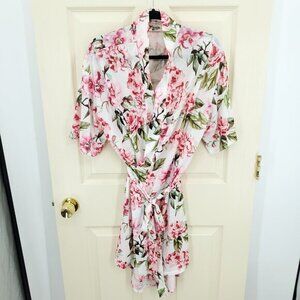 Show Me Your MuMu Kimono Brie Garden of Blooms Floral Kimono Robe OS White/Pink